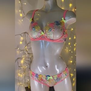 Agent Provocateur Neon Floral Embroidered Bra Set NWOT Lot 036